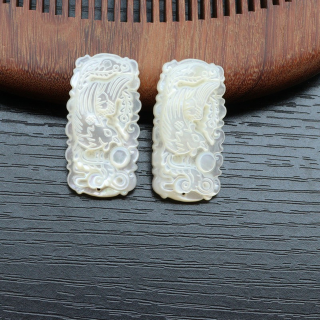 Colgante de nácar Natural, cabujón, diseño de iconos de concha blanca para fabricación de joyas, grabado en relieve, tallado de animales hecho a mano 