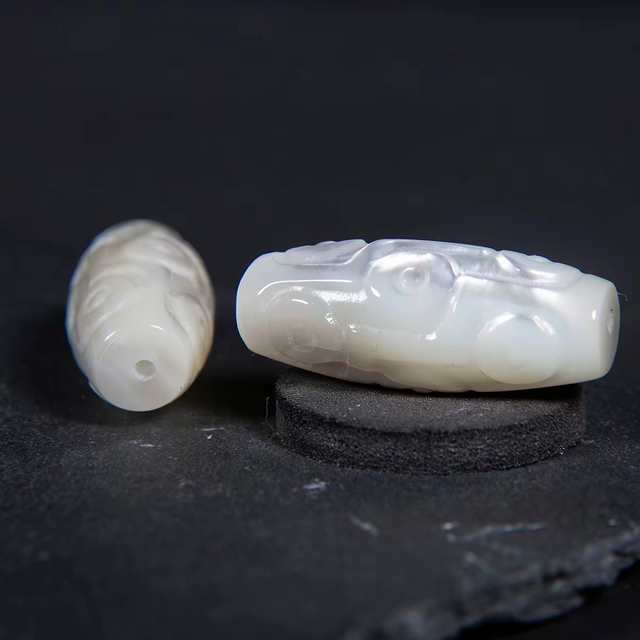 Frijoles pequeños de nácar natural para hombre, fabricación de joyas, colgante más grande, forma ovalada, corte de cara, diseño de imagen de cabujón de concha blanca 