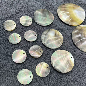 Corte de disco redondo de nácar Natural para fabricación de pulseras, diseño de piezas pequeñas, diseño de colgante de concha negra, cabujón liso 