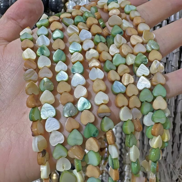 Corte natural en forma de luna de nácar para diseño de collar, fabricación de piezas coloridas de diseño de estrella de concha, piezas bonitas para pulsera 