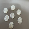 Joyería de mujer con forma ovalada de nácar Natural, fabricación de colgantes, diseño de incrustaciones de concha blanca, relieve de frijoles pequeños