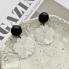 Flor de nácar Natural de gran tamaño para colgante, joyería para mujer, diseño de pendientes, cabujón de corte de concha blanca, diseño de moda