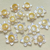 Cabujones pequeños de nácar Natural para diseño de pendientes, diseño de joyería con forma de flor para mujer con incrustaciones DIY 
