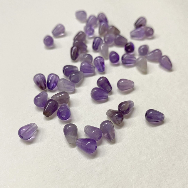 Corte en forma de gota de nácar Natural para diseño de pulsera, fabricación de piezas de collar de granos pequeños con diseño de bomba de cristal de amatista 
