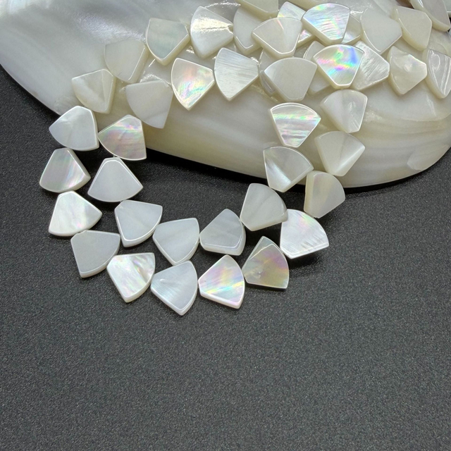 Diseño de collar de nácar Natural, piezas de joyería de concha blanca de cara lisa de forma redonda para forma rectangular para cadena 