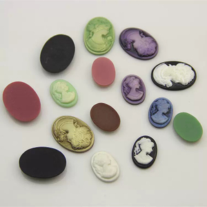 Diseño de camafeo de nácar Natural para colgante de cara de mujer, corte en relieve de gran tamaño, joyería colorida, forma ovalada de concha blanca 