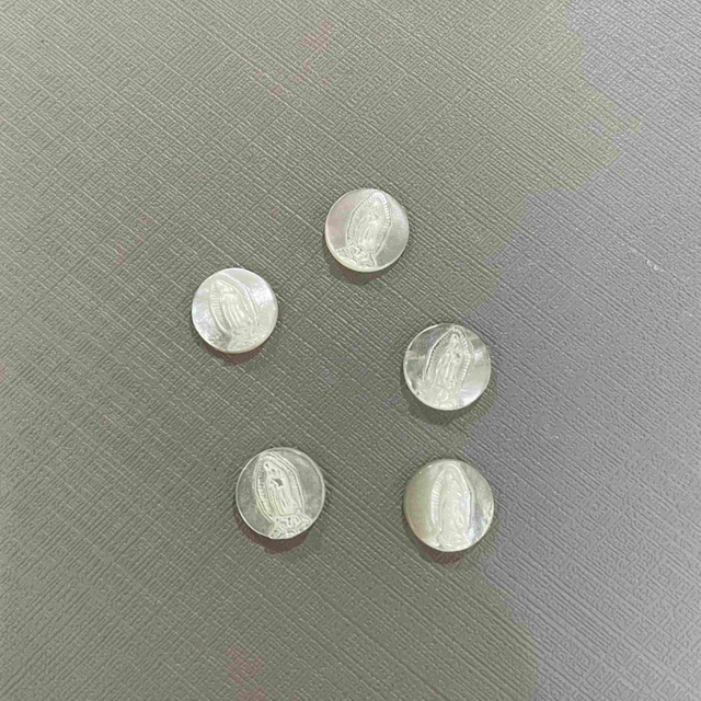 Diseño de madreperla Natural de Guadalupe, colgante con imagen de corte, cabujón de iconos redondos para mujer, cuentas de diseño de incrustaciones de joyería