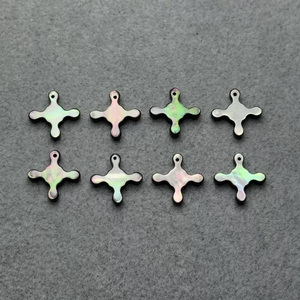 Concha negra de corte en forma de trébol de nácar Natural para hacer pulseras, diseño hueco, cara lisa, diseño cuadrado de frijoles pequeños