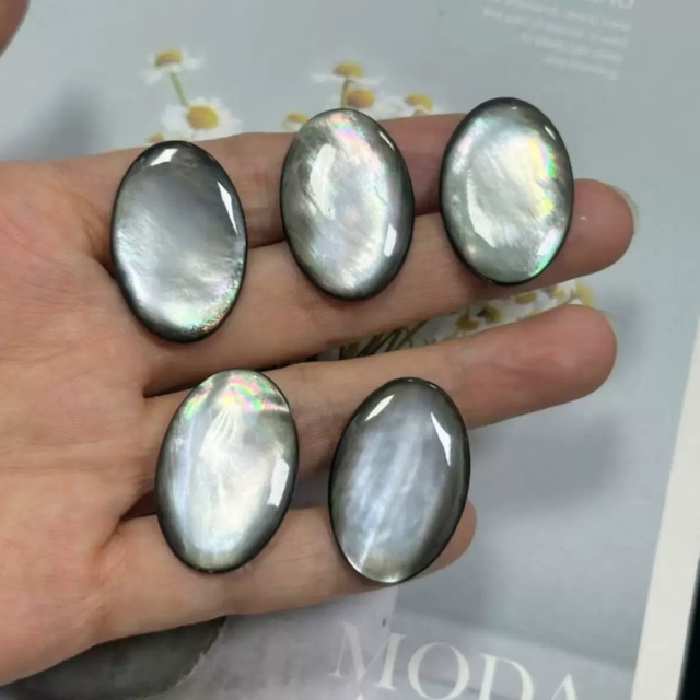 Corte de cabujón de nácar Natural para hacer colgantes, diseño de incrustaciones, piezas de pendientes pequeños de forma ovalada de concha negra 
