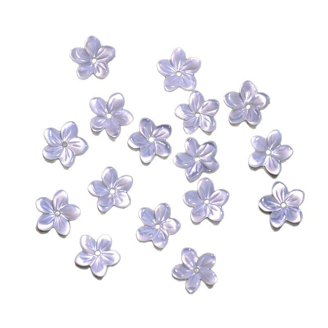 Collar de nácar natural, pequeña flor tallada para diseño de aretes, diseño de cabujón de concha blanca, collar de joyería para mujer 