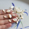Cabujón de granos pequeños de nácar Natural para mujer, forma de marquesa de corte facial, diseño de pendientes con incrustaciones, fabricación de cosas bonitas