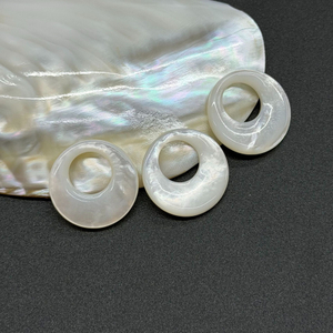 Corte de forma circular redonda de nácar Natural para colgante cabujón grande diseño de joyería para mujer fabricación de relieve de concha blanca